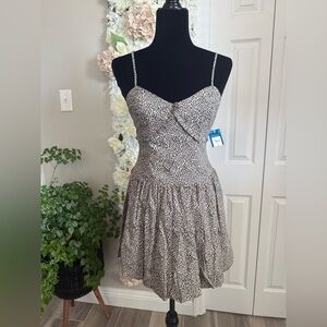 Arizona Bubble Hem Womens Sleeveless
Juniors Cheetah Babydoll Dress